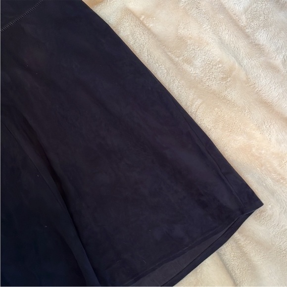 Lysse Faux Suede Navy Cutout Dress‎ - Picture 8 of 8